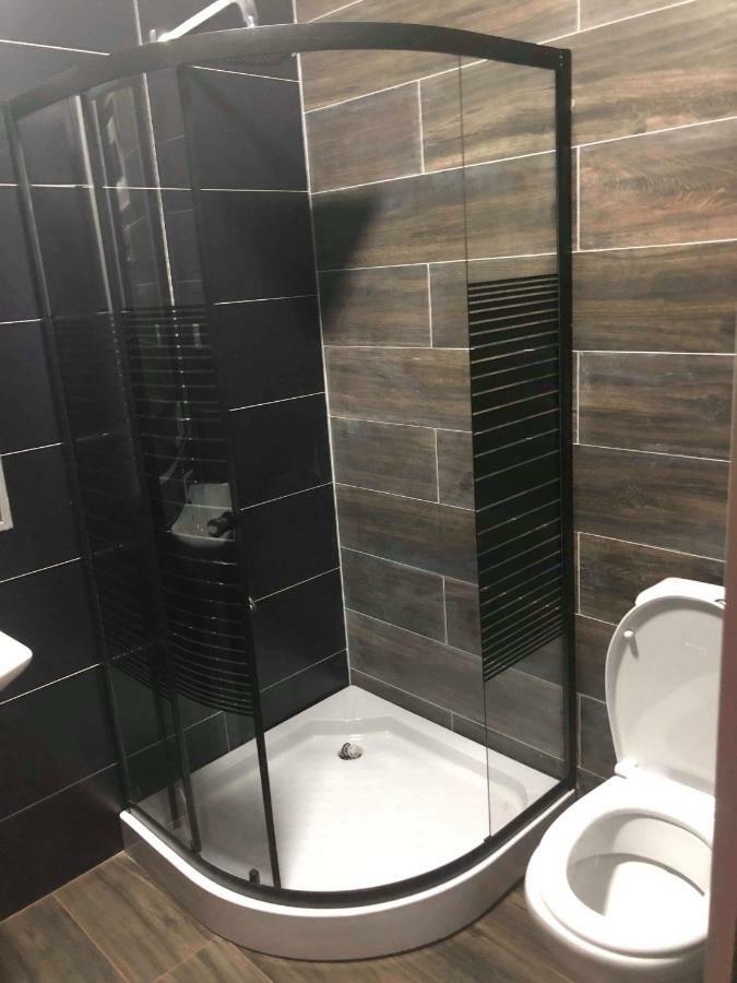 Guest House Kobuleti On Aghmashenebeli Bagian luar foto